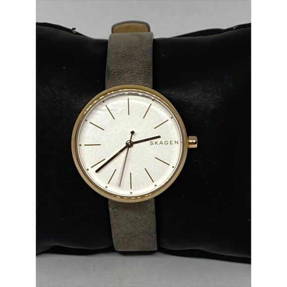 Skagen Signatur SKW2644 Womens Gray Leather Analog White Dial Quartz Watch WO284 - Picture 1 of 12